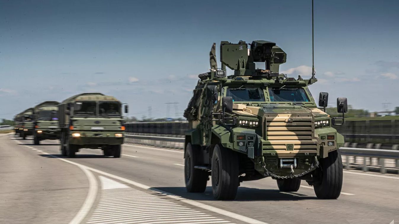 Katonai járművek jelennek meg Szeged útjain