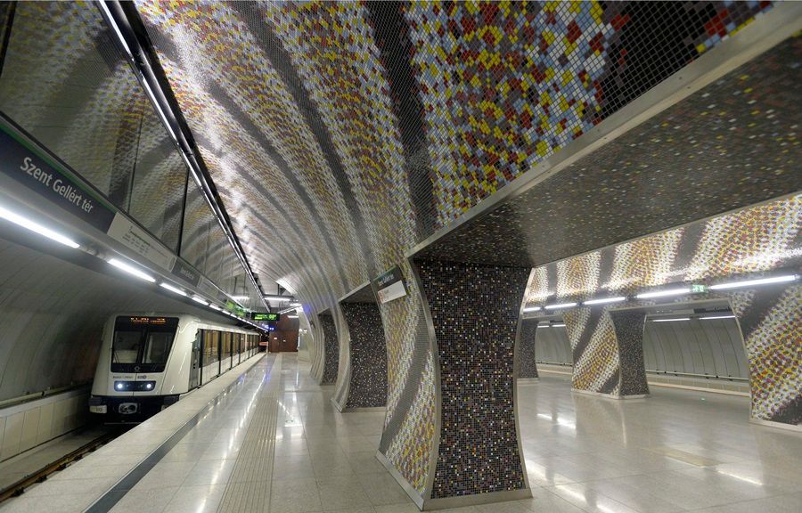 4-es metró  Átadás elõtt a vonal