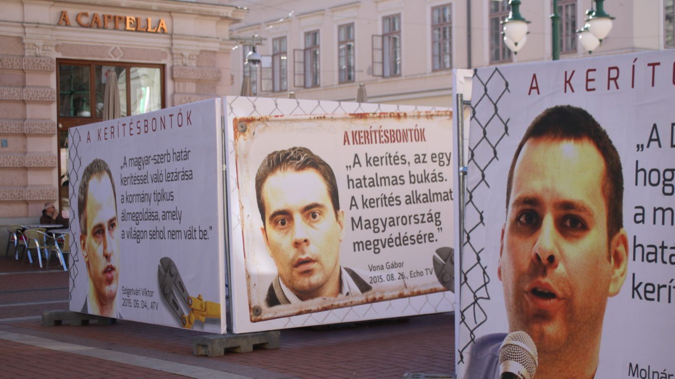 Kerítéstagadó politikusok a Klauzál téren - Szegedre érkezett a Fidelitas plakátkiállítása