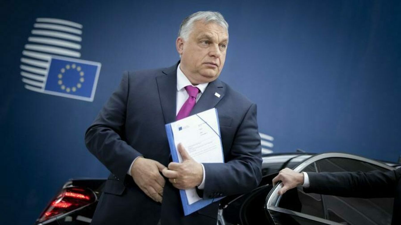 Éjjel 2-kor jelentkezett be Orbán Viktor!