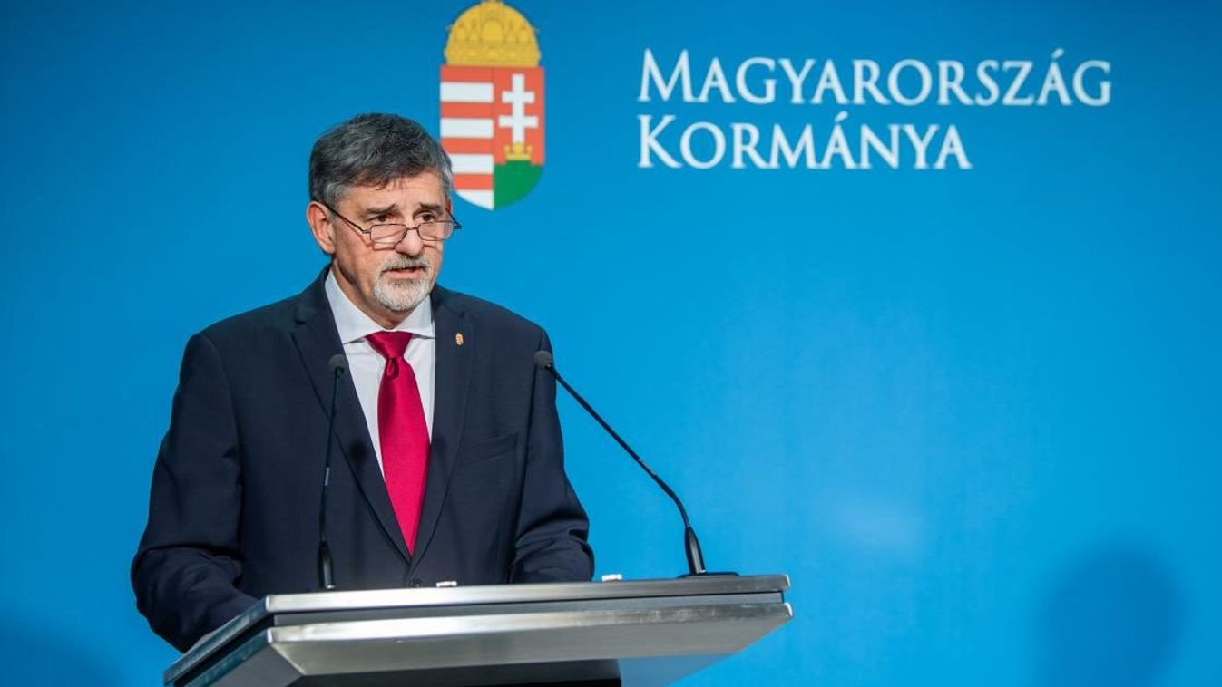 György István: Sikeres a magyar oltási program