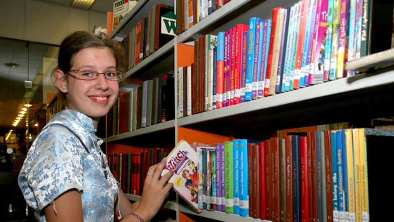 Olvasói elégedettségét méri az egyetemi könyvtár