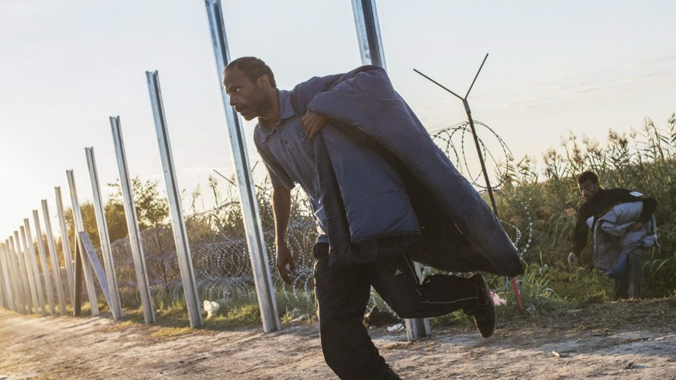 Kilenc migránst fogtak el Kiszombornál
