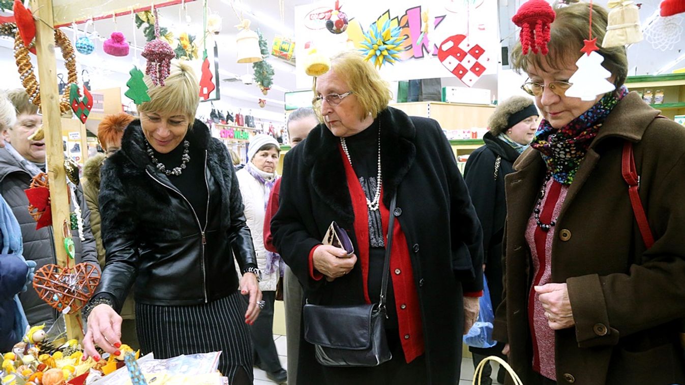 Segíts, hogy segíthessenek – Megnyitott a Karitász Vásár Szegeden