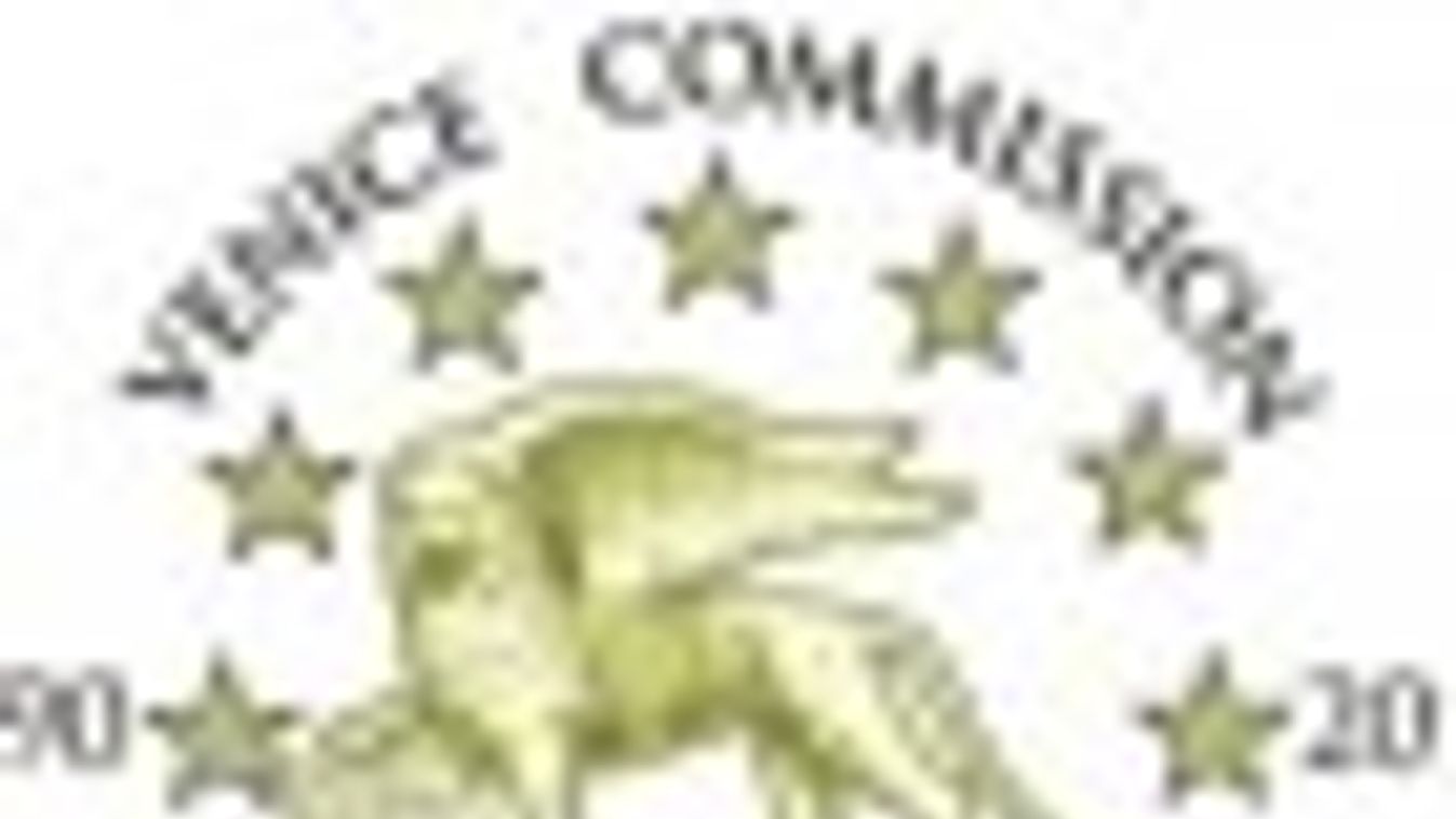 Velencei Bizottság: pozitív elemek és kockázatok az új alaptörvényben