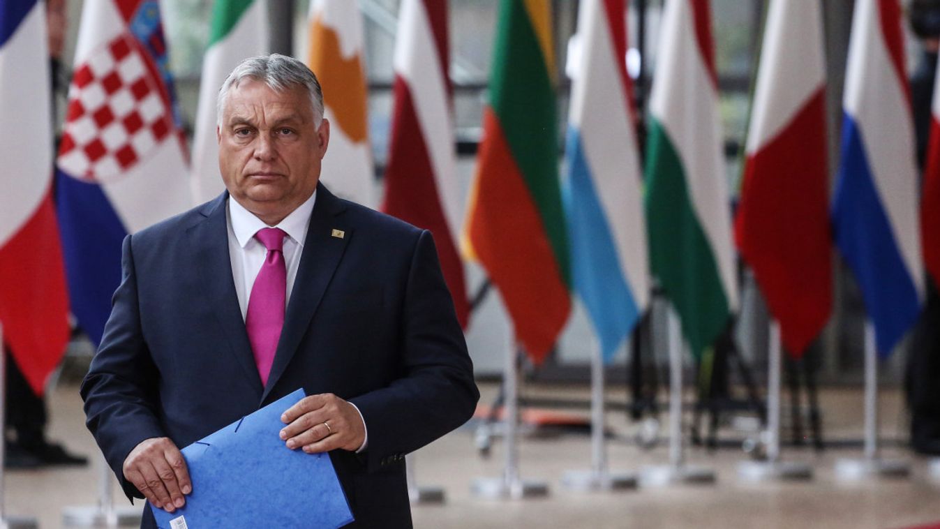 Orbán Viktor: Csak egy legény van talpon e vidéken