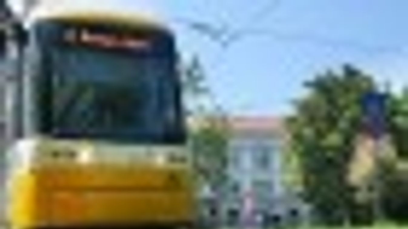 Több százmilliós kötbér a szegedi 2-es villamos átadásának csúszása miatt