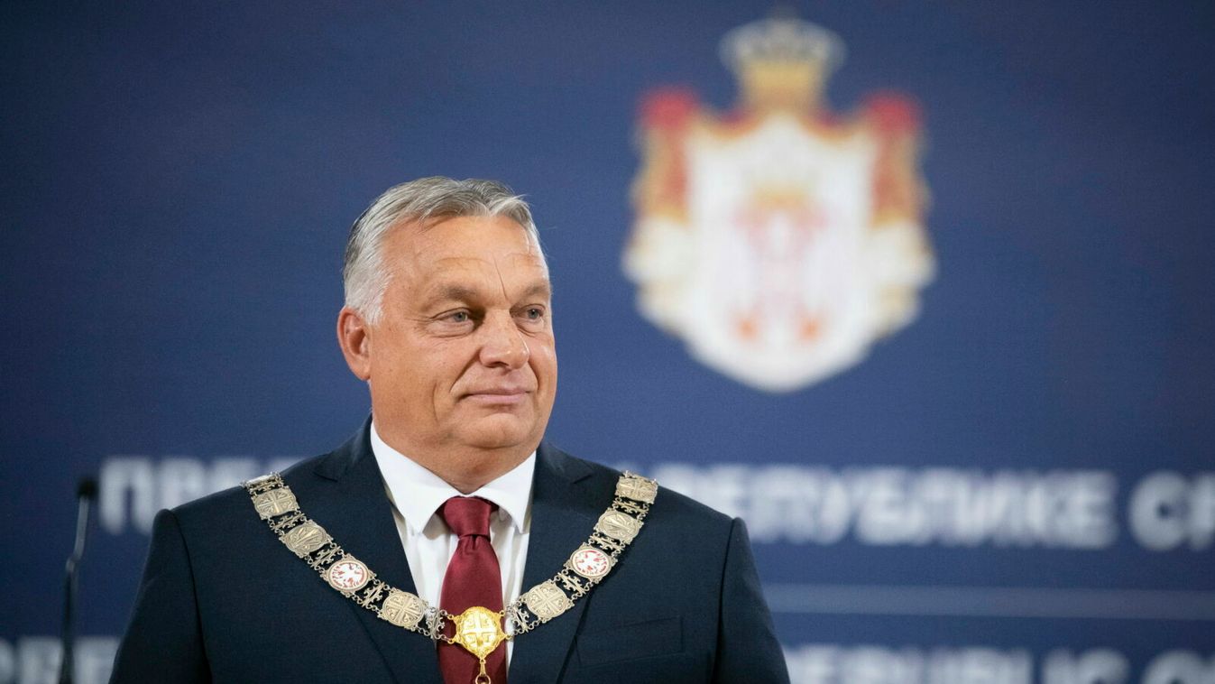Orbán Szerbiában: csak azért nem nevetünk az EP-n, mert már unjuk