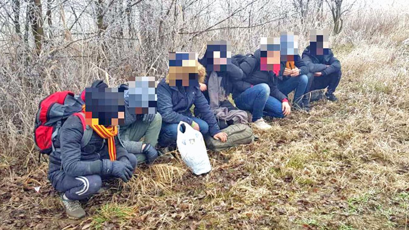 Legutóbb 19 migránst állítottak meg Csongrád megyében