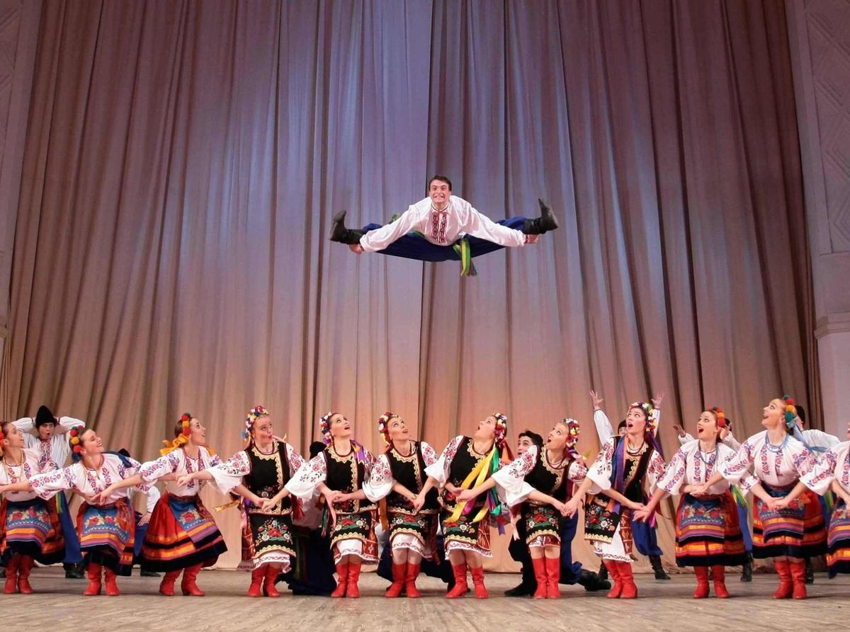 Ukrainian_dance_Gopak_photo_E.Masalkov