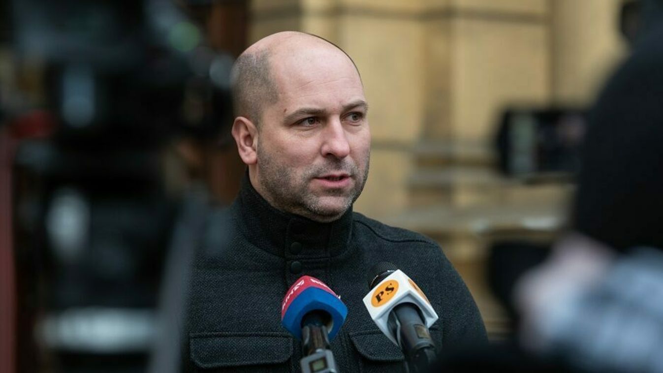 Meghosszabbították Szabó Bálint letartóztatását