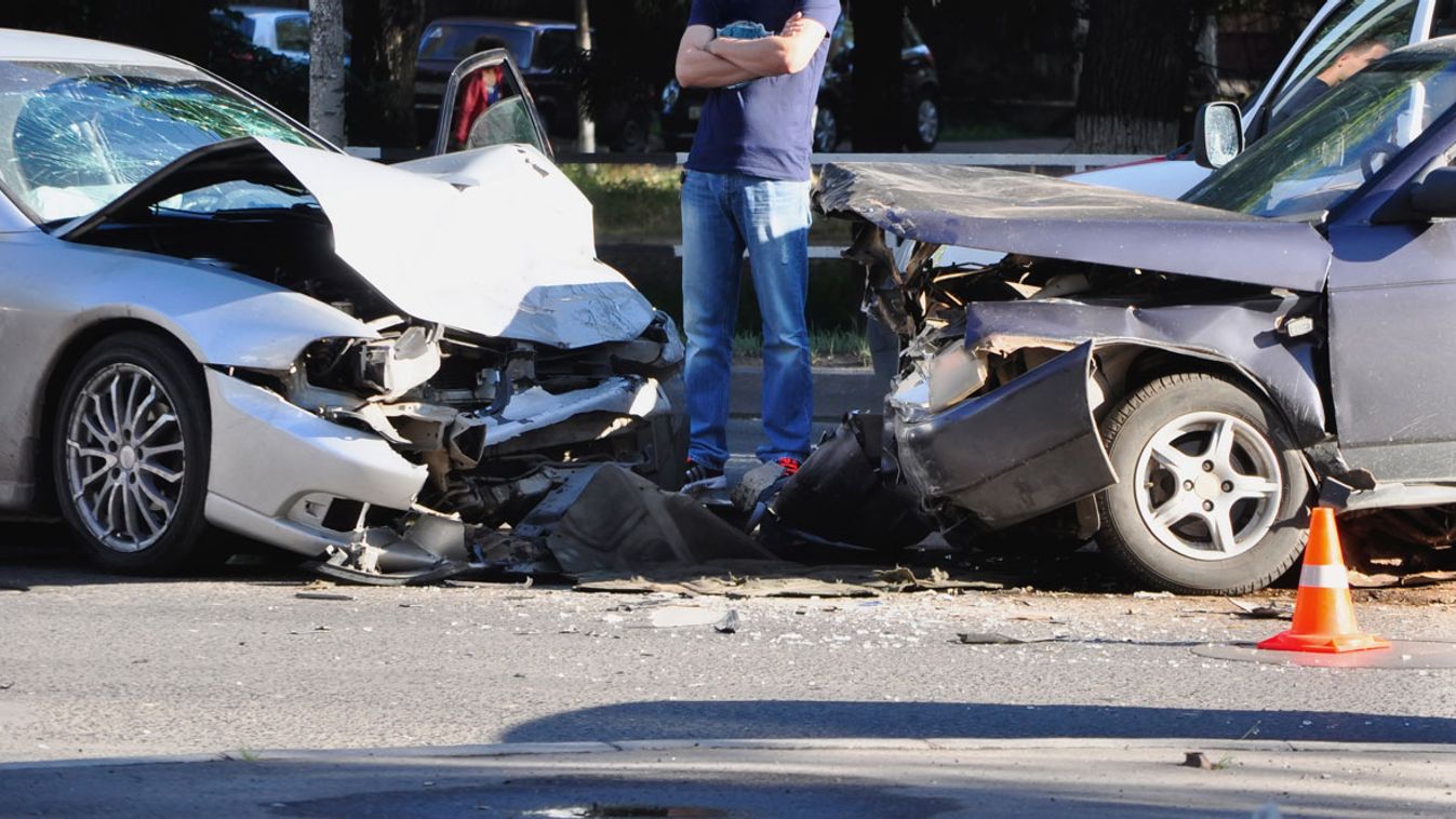 21 közlekedési baleset történt Szegeden egy nap alatt