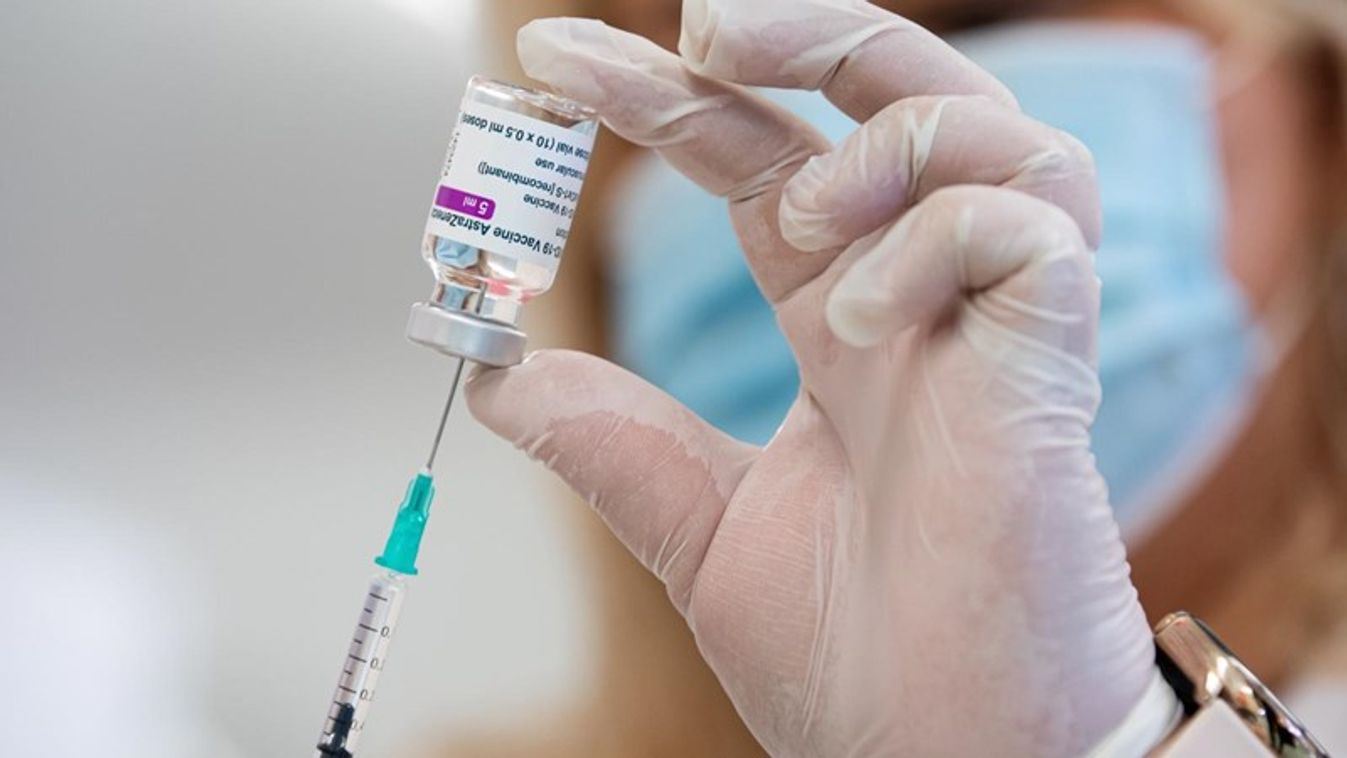 Egy második kínai vakcina is engedélyt kapott