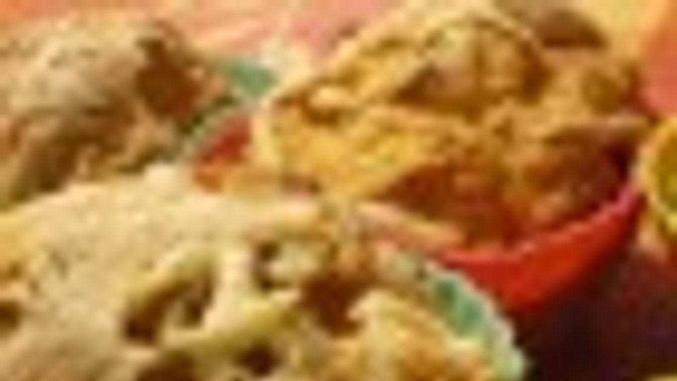 Tavaszidéző tejfölös-zöldhagymás muffin