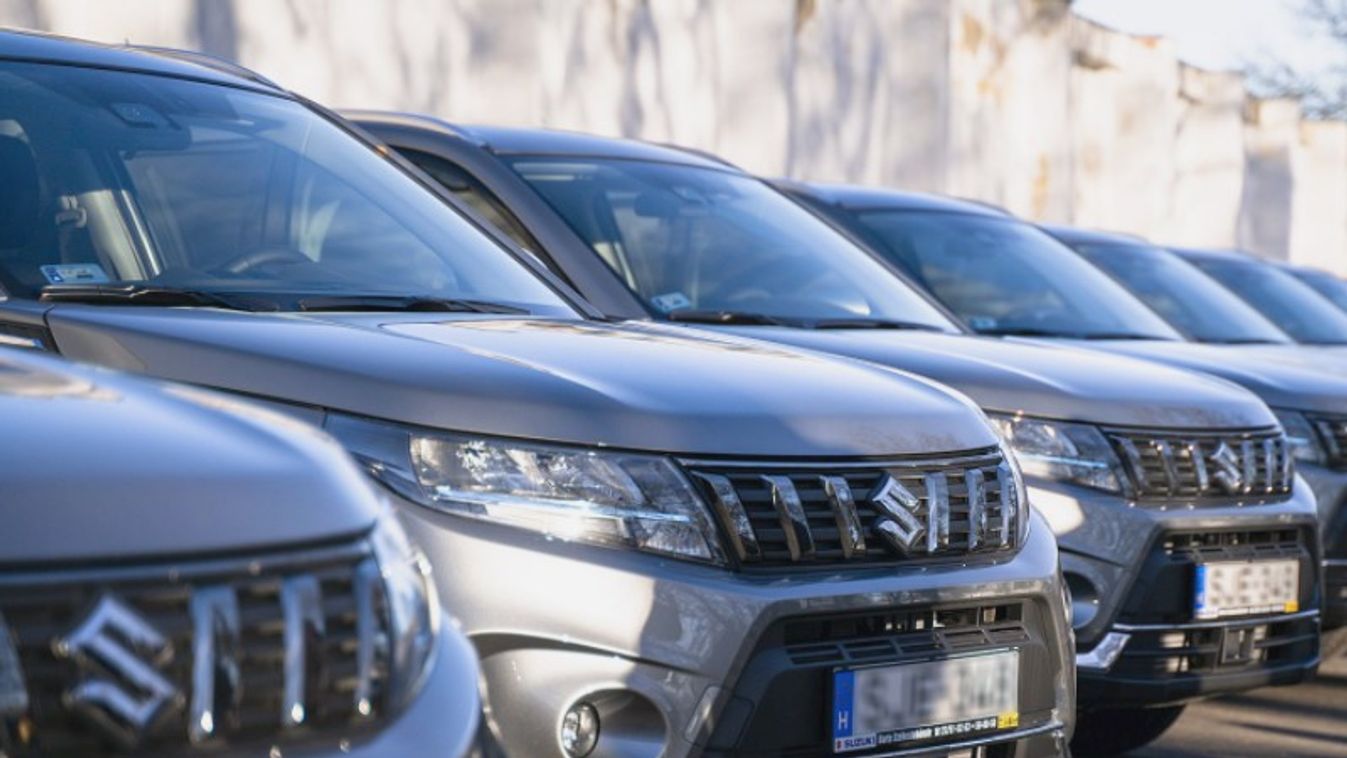 Három tucat új autót kapott a megyei kormányhivatal
