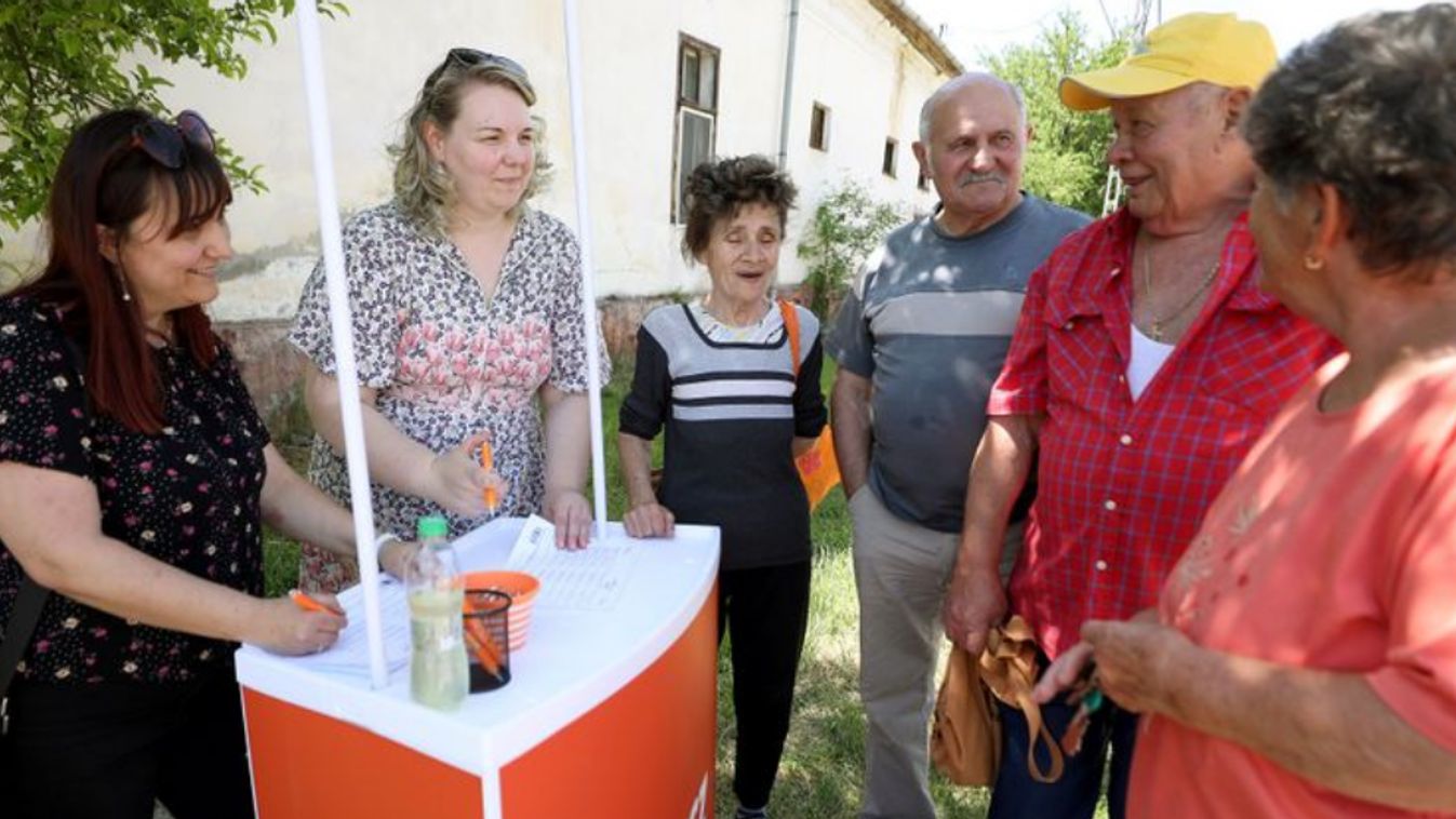 Gyorsan összegyűltek a fideszes jelölt aláírásai Újszentivánon