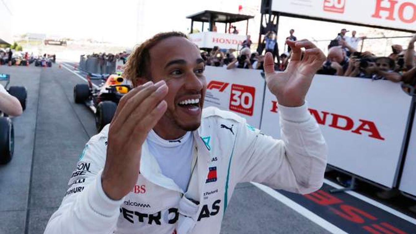 Lewis Hamilton nyerte az időmérő edzést