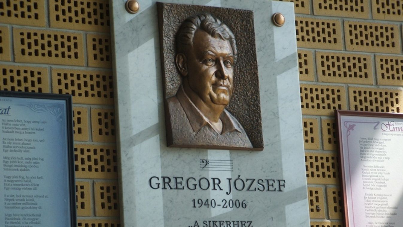 Gregor Józsefre emlékeznek Szegeden
