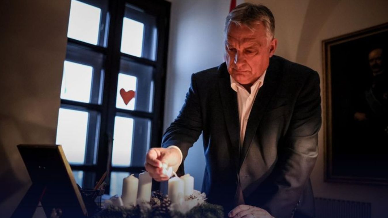 Orbán Viktor áldott adventet kívánt