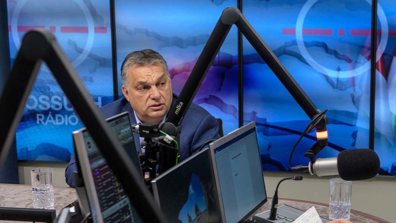 Addig lesznek korlátozások, amíg nem kezdődik meg a tömeges oltás - mondta Orbán Viktor