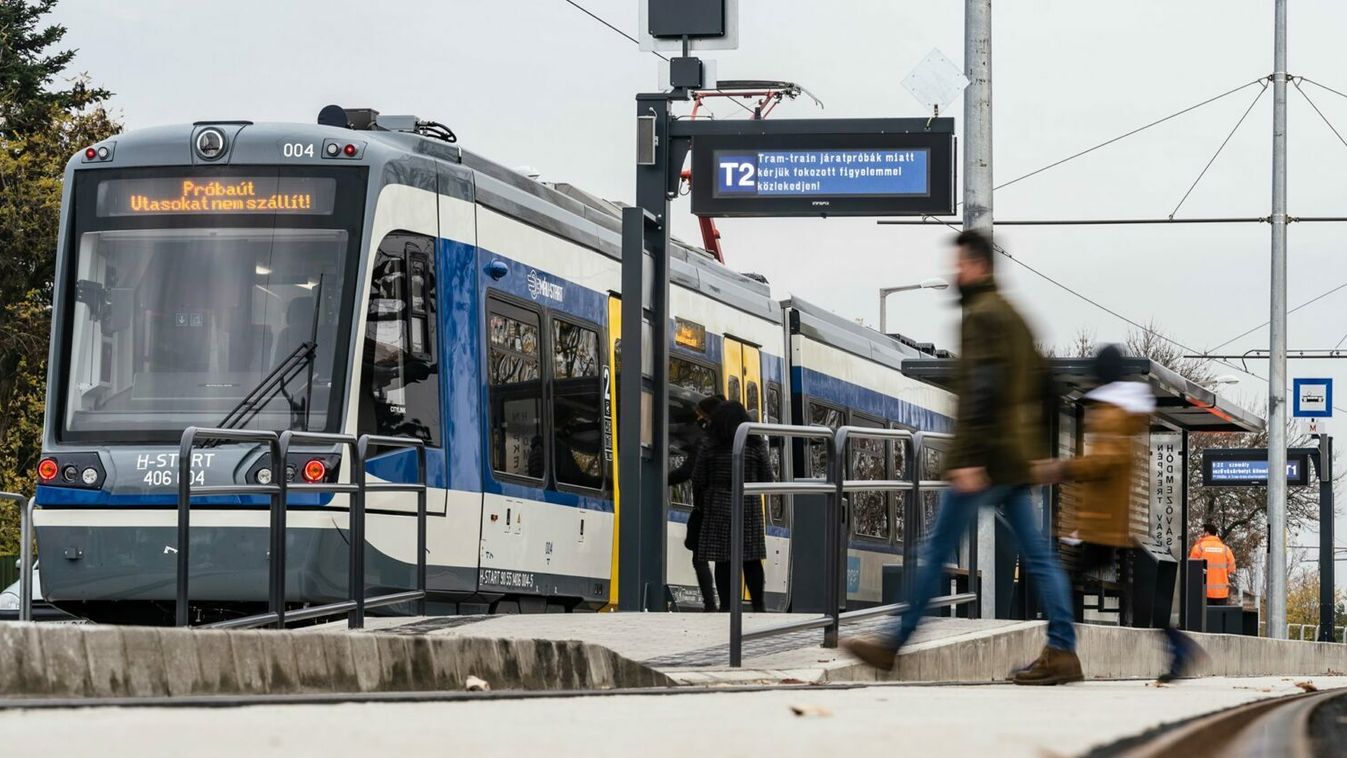 Ilyen a tram-train útja a vezetőüléséből nézve