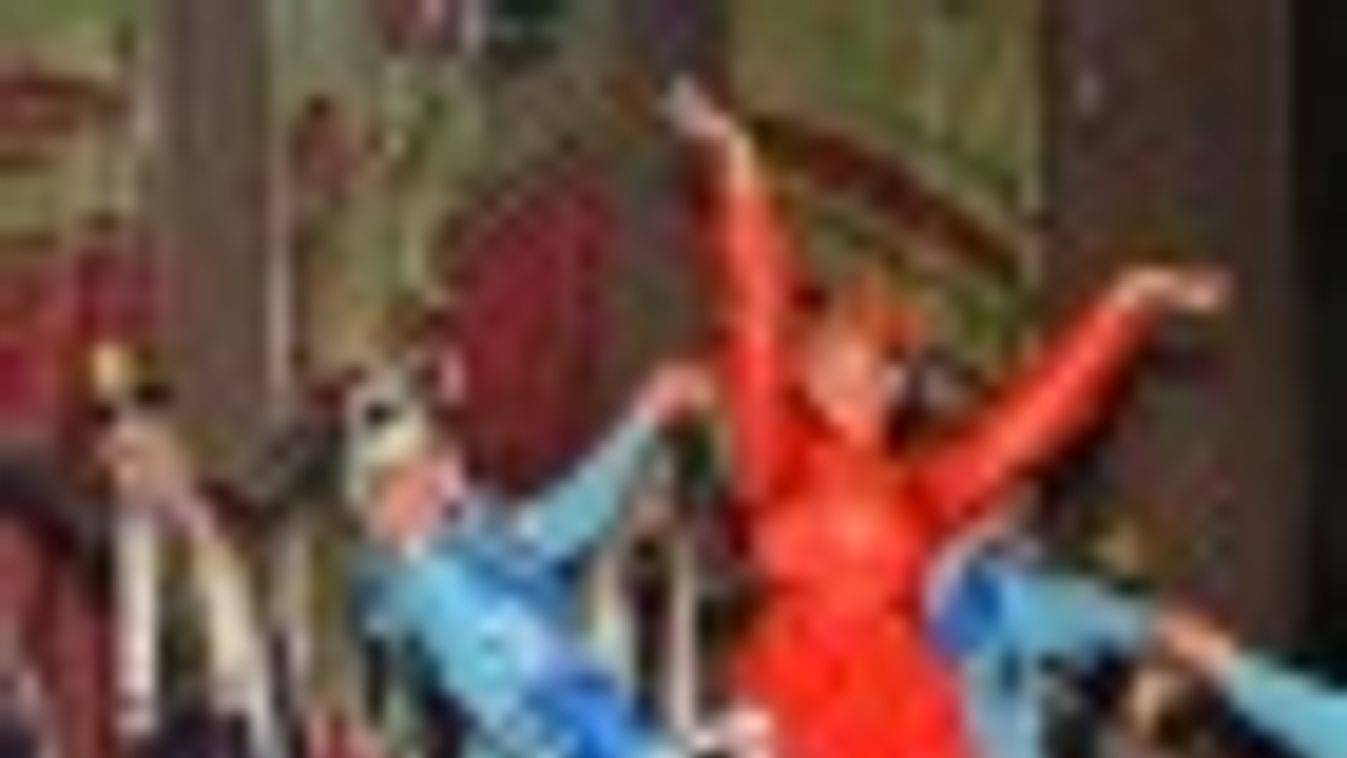 Orosz és dél-koreai táncosok a szabadkai Interetno Fesztiválon