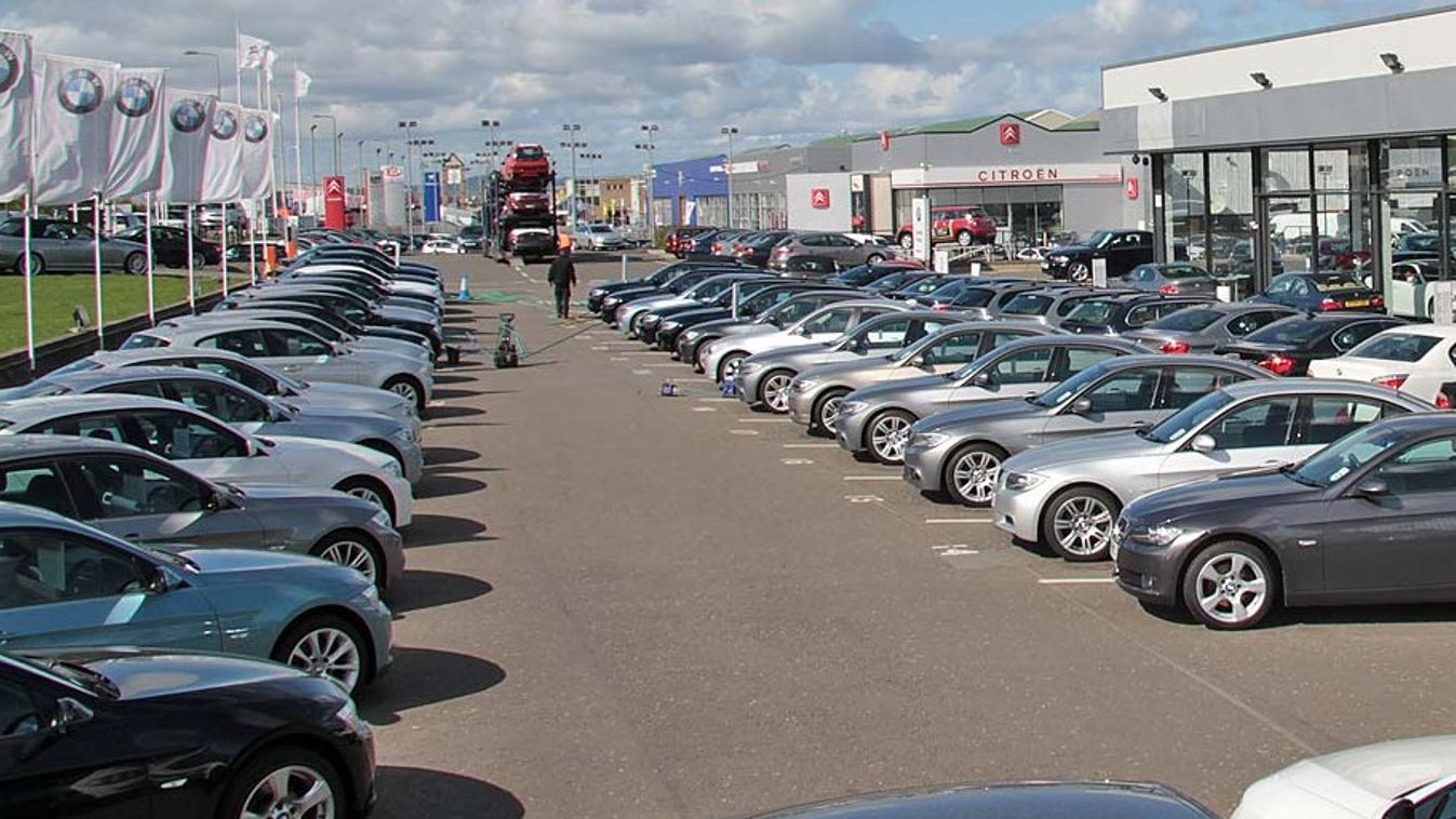 Az új autók eladása 17,5 százalékkal nőtt májusban Magyarországon
