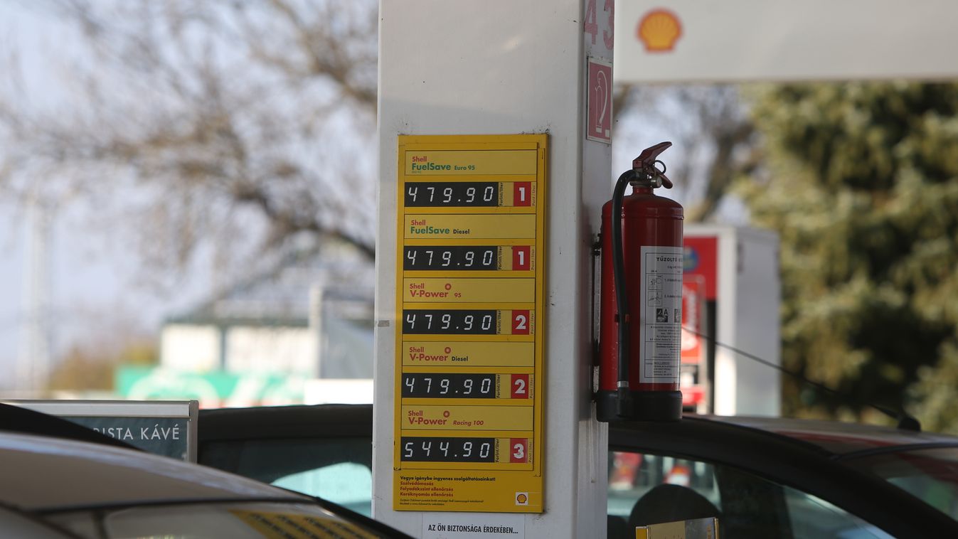 Brutális drágulás jöhet: akár 700 forintba is kerülhet majd egy liter benzin