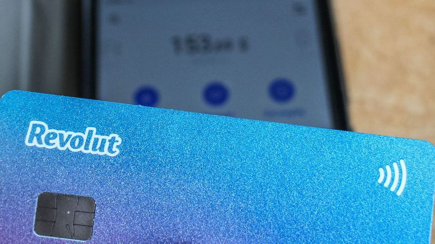 A Revolut bankszámlára elhelyezett vagyonról is van információja a NAV-nak