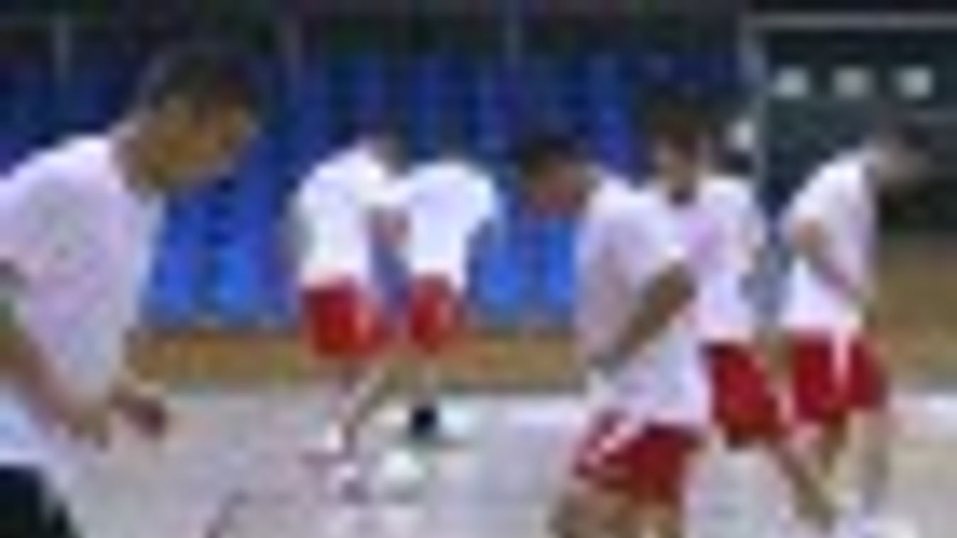 Futsal: masszív kerettel készül a szezonra az UTC + FOTÓK