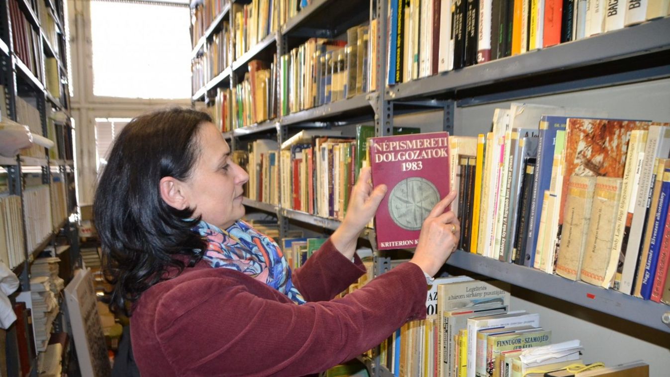 Nem kegyelmez a makói városi könyvtár