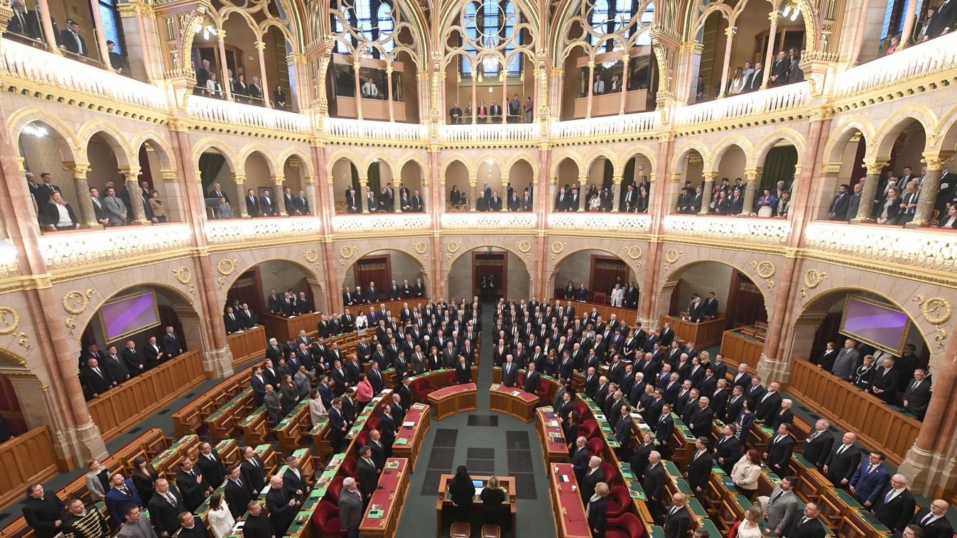 A kormánypártok kezdeményezésére terrorellenes nyilatkozatot fogadott el a Parlament