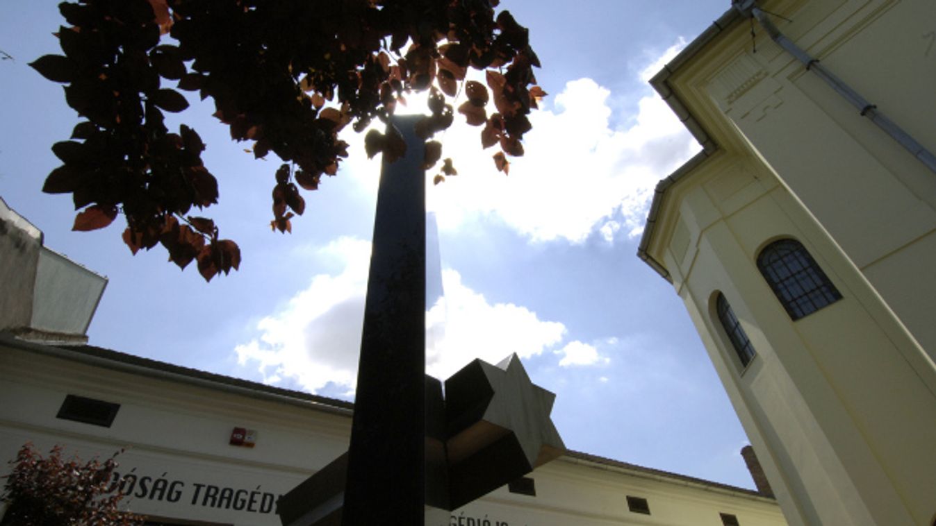 A holokauszt helyi áldozataira emlékeztek Vásárhelyen