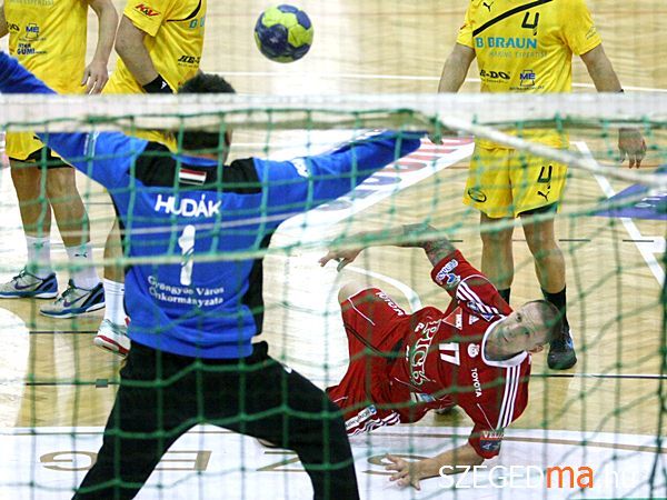 zubaiszabolcs02_gs
