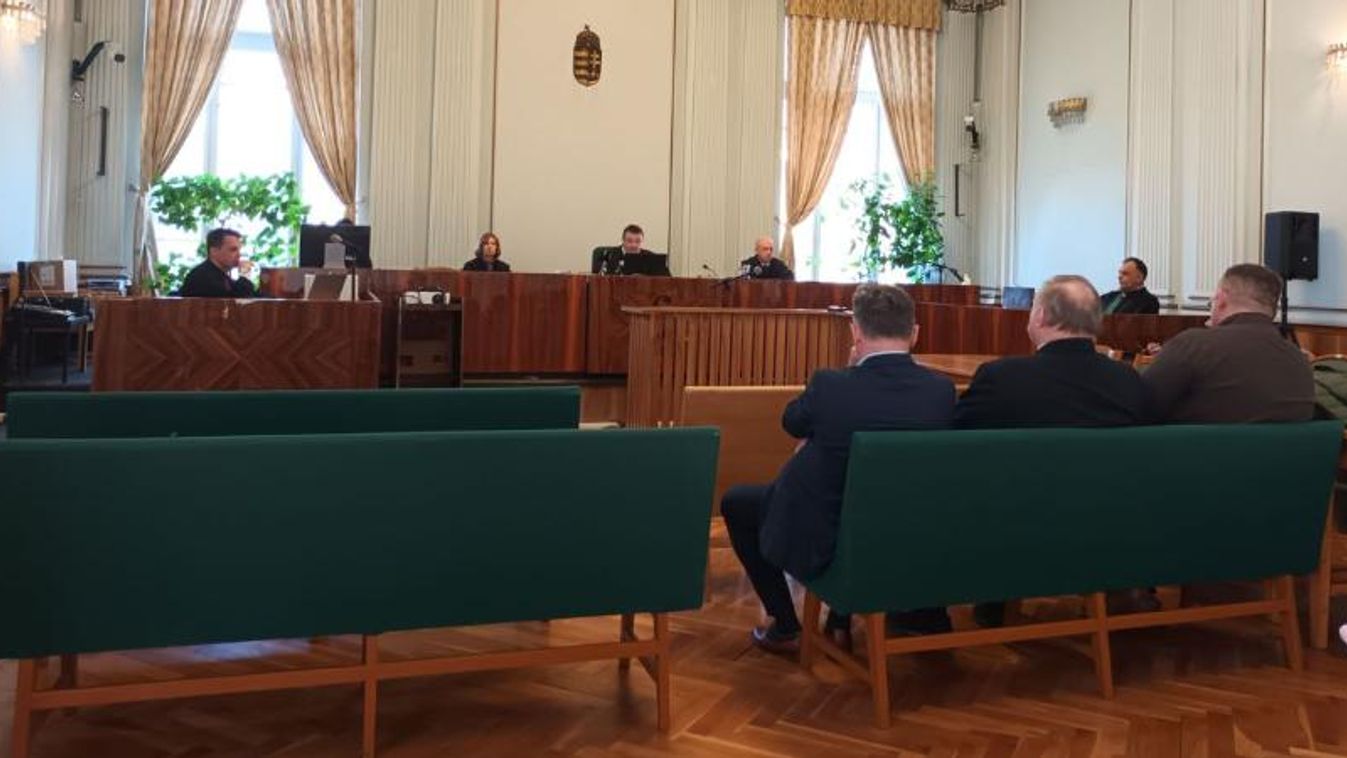 Elítélték a mórahalmi Mini Hungary park-ügy vádlottait