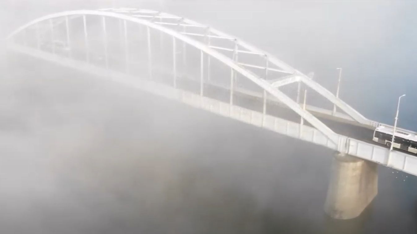 Látványos videó készült a szokatlanul sűrű szegedi ködről