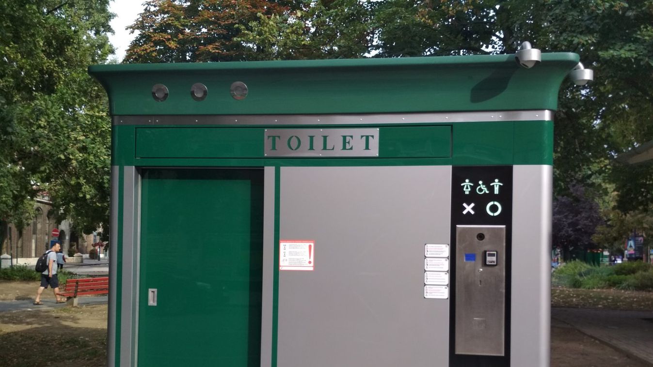 Szegedi WC-gate: gyanús, hogy túlárazott látványberuházás az új fémbudi