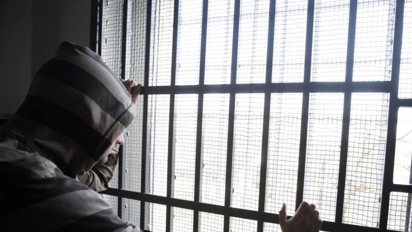 Rabok üzennek családtagjaiknak, hogy tartsák be a járványügyi intézkedéseket