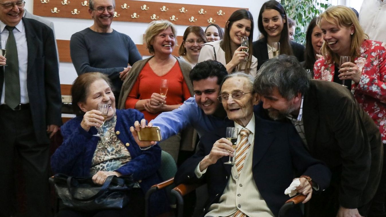 A szegedi professzor, aki 100 évesen is boldog