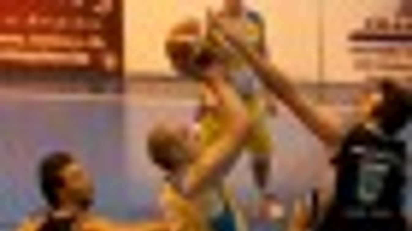 Kosárlabda: szombaton megkezdi a rájátszást a Kosársuli