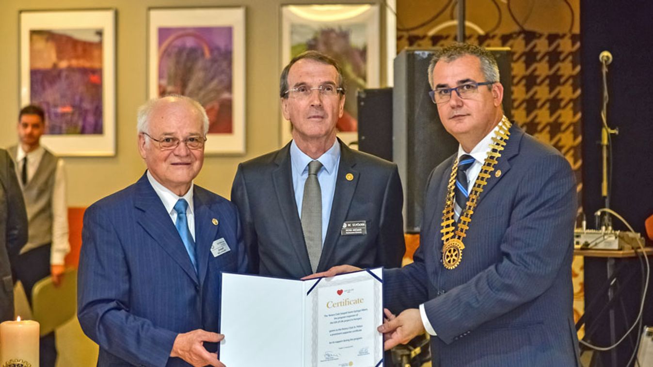 Tehetséges, de rászoruló gyerekeket támogat a Szent-Györgyi Albert Rotary Club