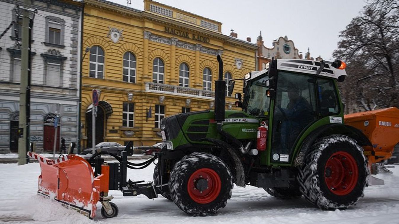 Csak az extrém havazás okozhat gondot Szeged útjain