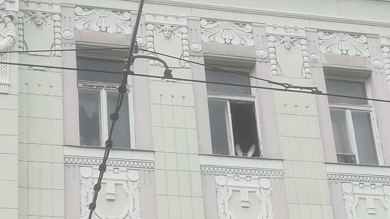 Elleptek a galambok egy patinás belvárosi ingatlant - videóval