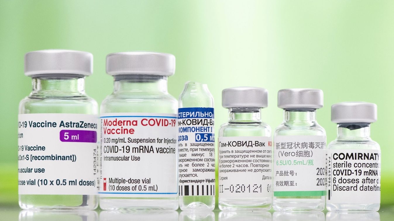 Már három vakcinára lehet online időpontot foglalni