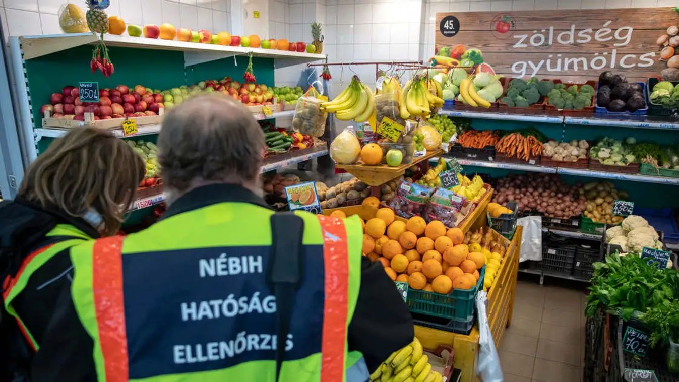 A vadaspark állatai számára továbbítja a kormányhivatal által lefoglalt gyümölcsöket és zöldségeket