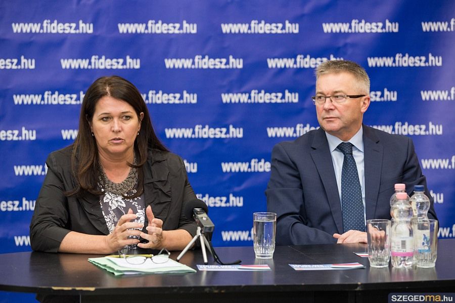 fidesz_sajttaj02kf