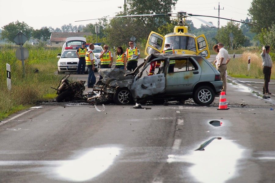 Halálos motorbaleset az 5-ös fõúton