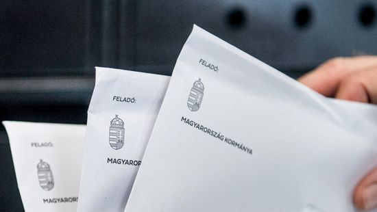 Nemzeti konzultáció - a szuverenitást elveszíteni könnyű, visszaszerezni viszont nagyon nehéz