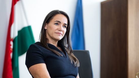 Novák Katalin: vonzóvá kell tennünk a családalapítást