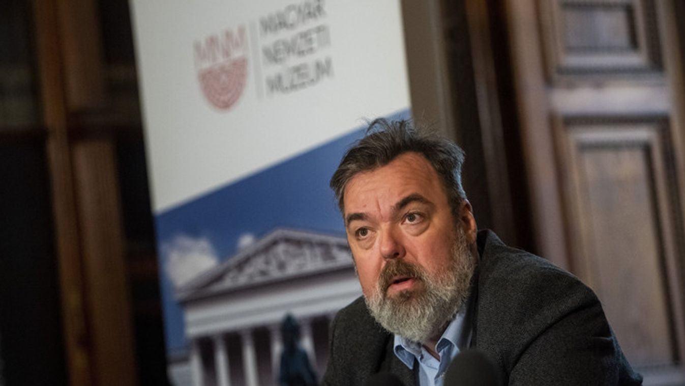 A Magyar Nemzeti Múzeum főigazgatója olyan magatartást tanúsított, amely miatt menesztették